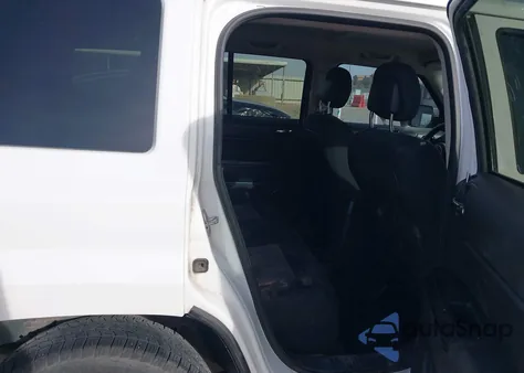 2017 Jeep Patriot Sport Fwd z USA, uszkodzony, nr VIN 1C4NJPBA6HD207272